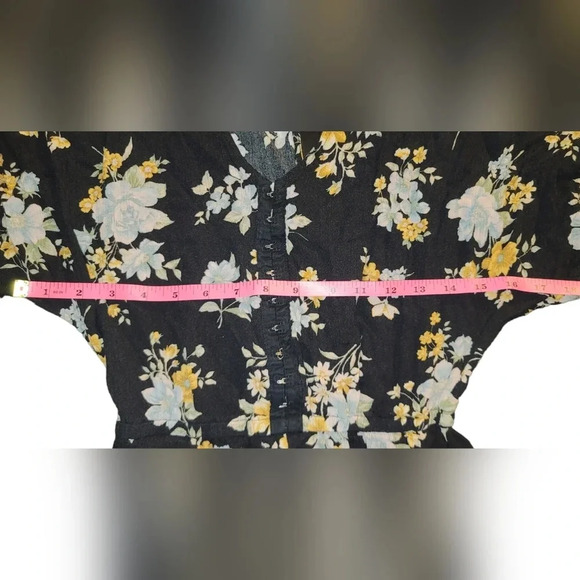 American Eagle Outfitters Jumpsuit Romper Floral Print - Picture 8 of 9